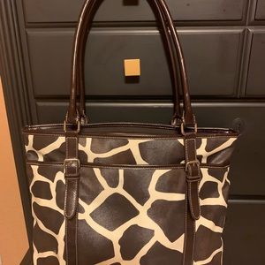 Nine and Co animal print purse EUC